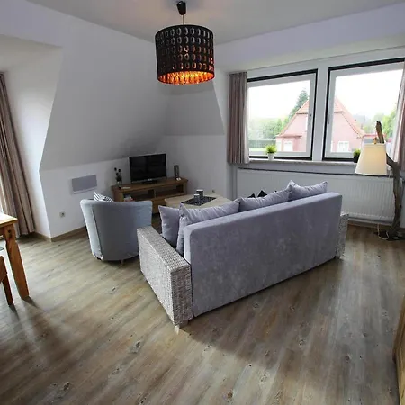 Ferienwohnung, Tating, Cleaning Included Apartment Tating