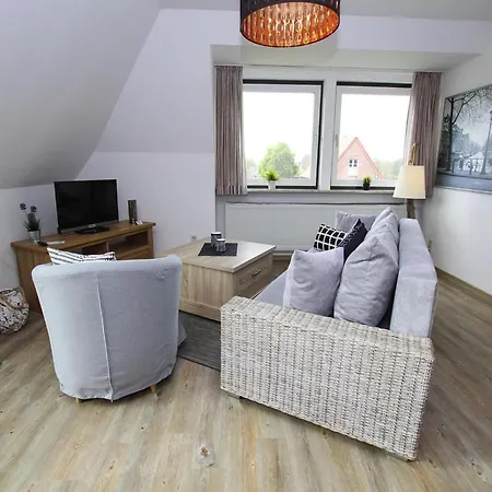 Ferienwohnung, Tating, Cleaning Included Apartment Tating